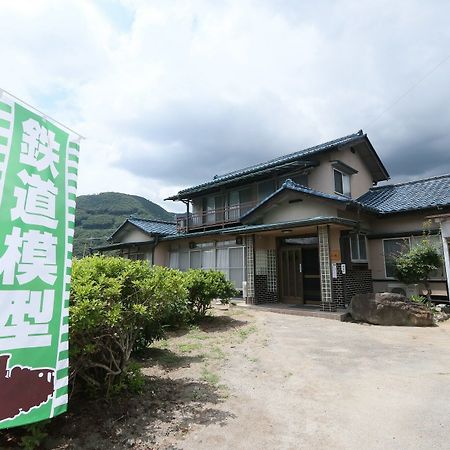 Tetsu No Ya Guesthouse For Railfans Fuefuki Ngoại thất bức ảnh